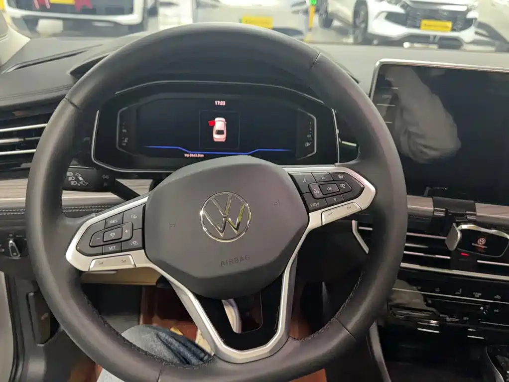 Volkswagen Sagitar — миниатюра 4