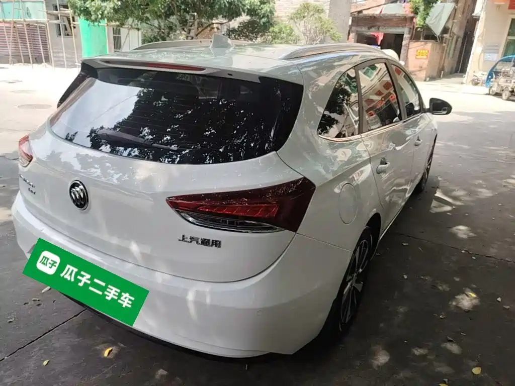Buick Excelle — миниатюра 7