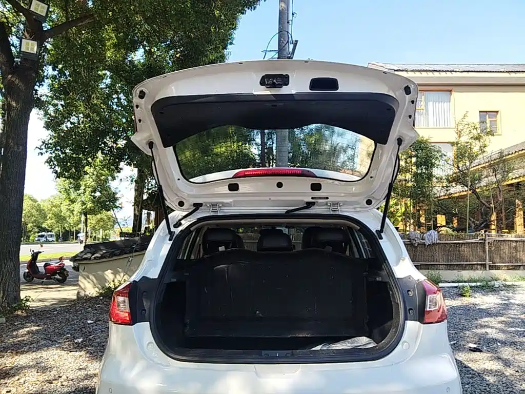 JAC Refine S2 — миниатюра 19