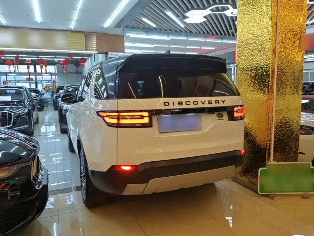 Land Rover Discovery — миниатюра 5
