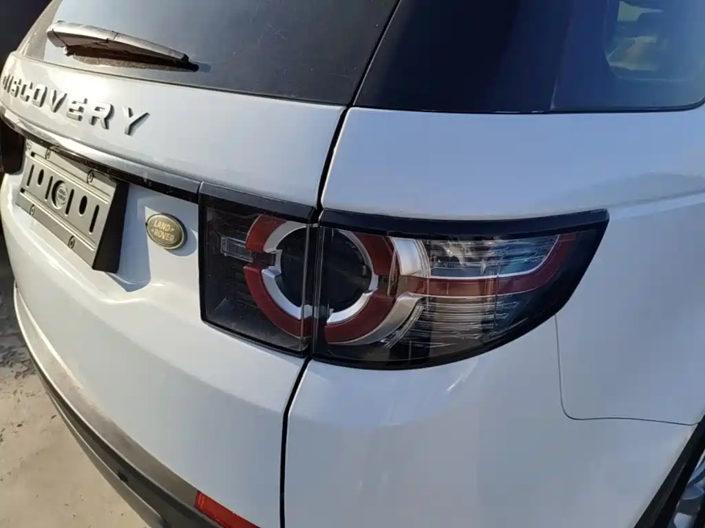 Land Rover Discovery Sport — миниатюра 8