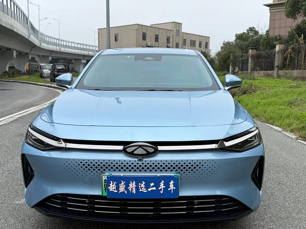 CHERY FENGYUN A8
