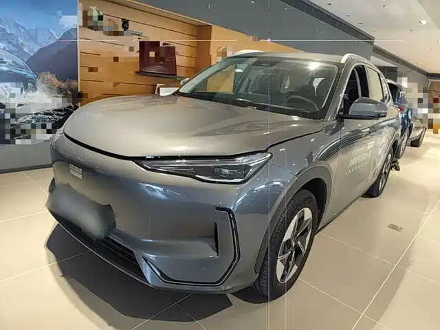 2025 Geely Galaxy E5