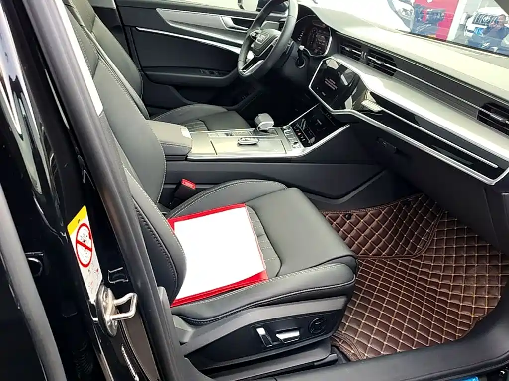 Audi A6L — миниатюра 25