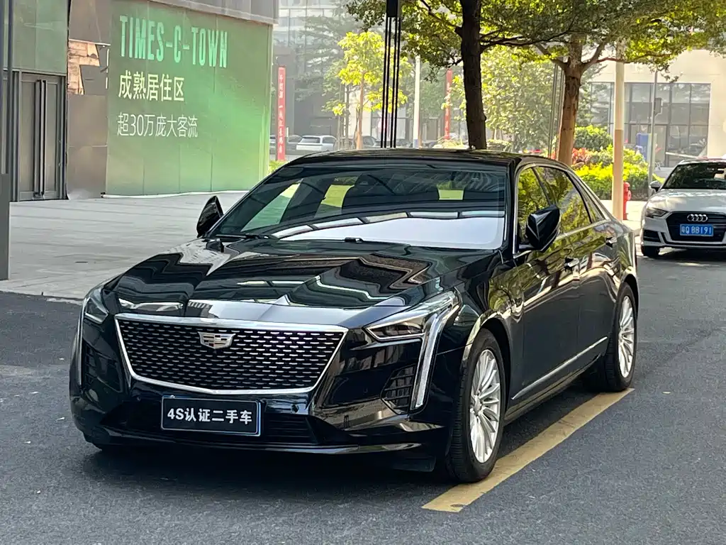 CADILLAC CT6
