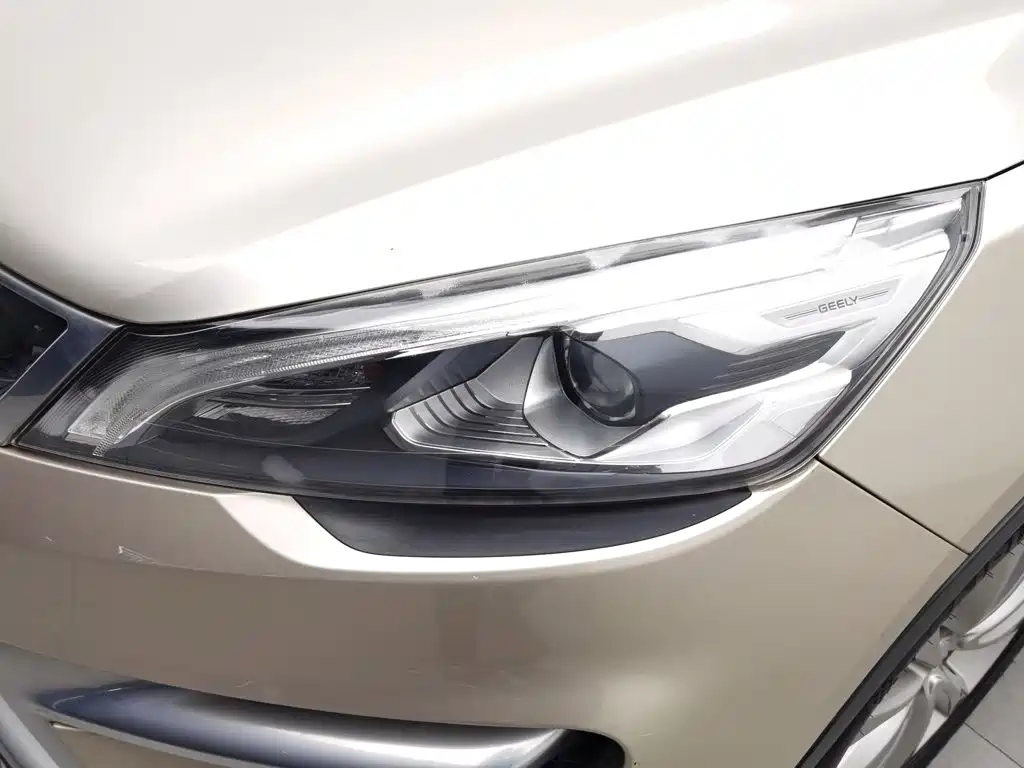 Geely Emgrand GS — миниатюра 7