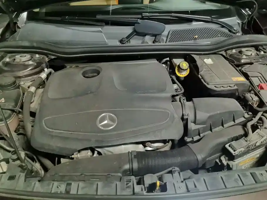 Mercedes-Benz GLA — миниатюра 10