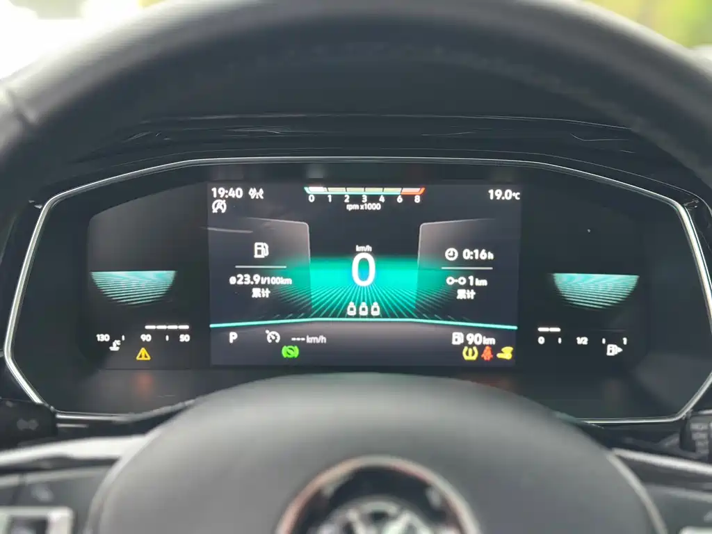 Volkswagen Sagitar — миниатюра 11