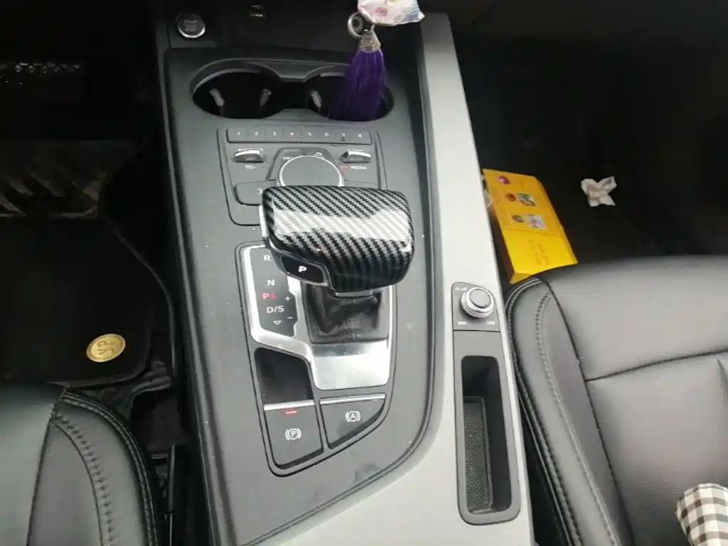 Audi A4L — миниатюра 14