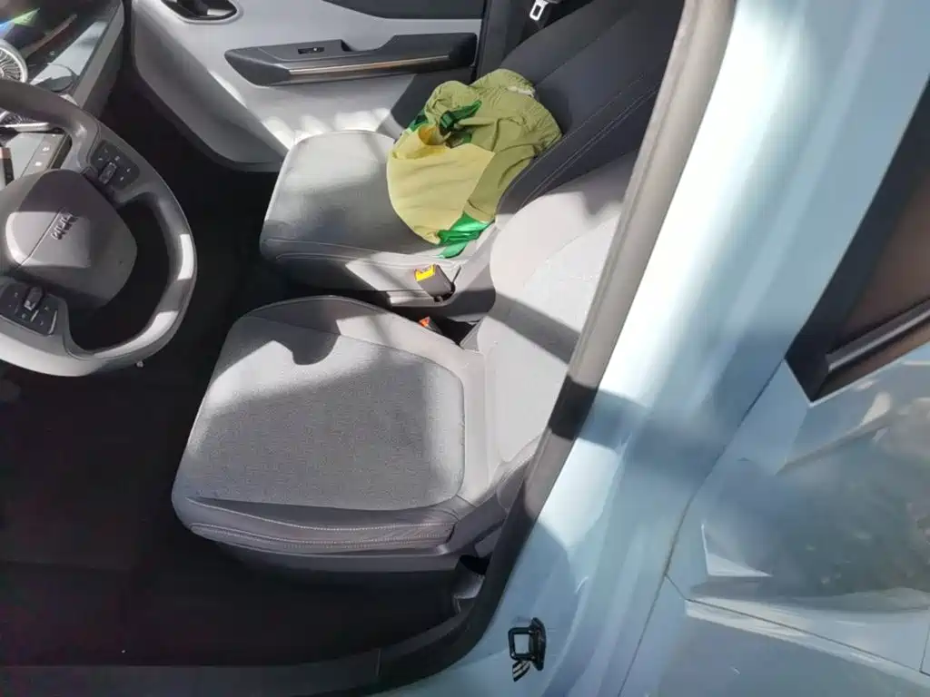 Wuling Nano EV — миниатюра 15
