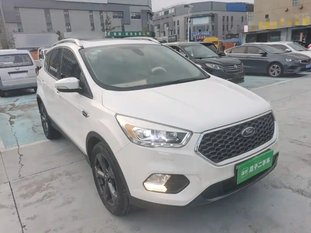 Ford Kuga — миниатюра 4