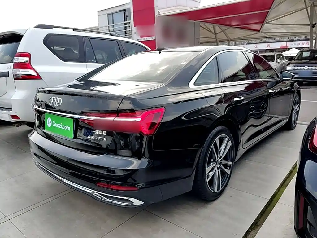 Audi A6L — миниатюра 7
