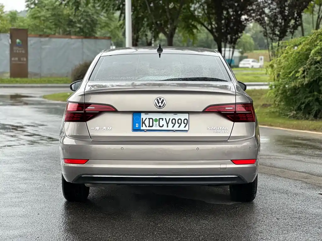 Volkswagen Sagitar — миниатюра 17
