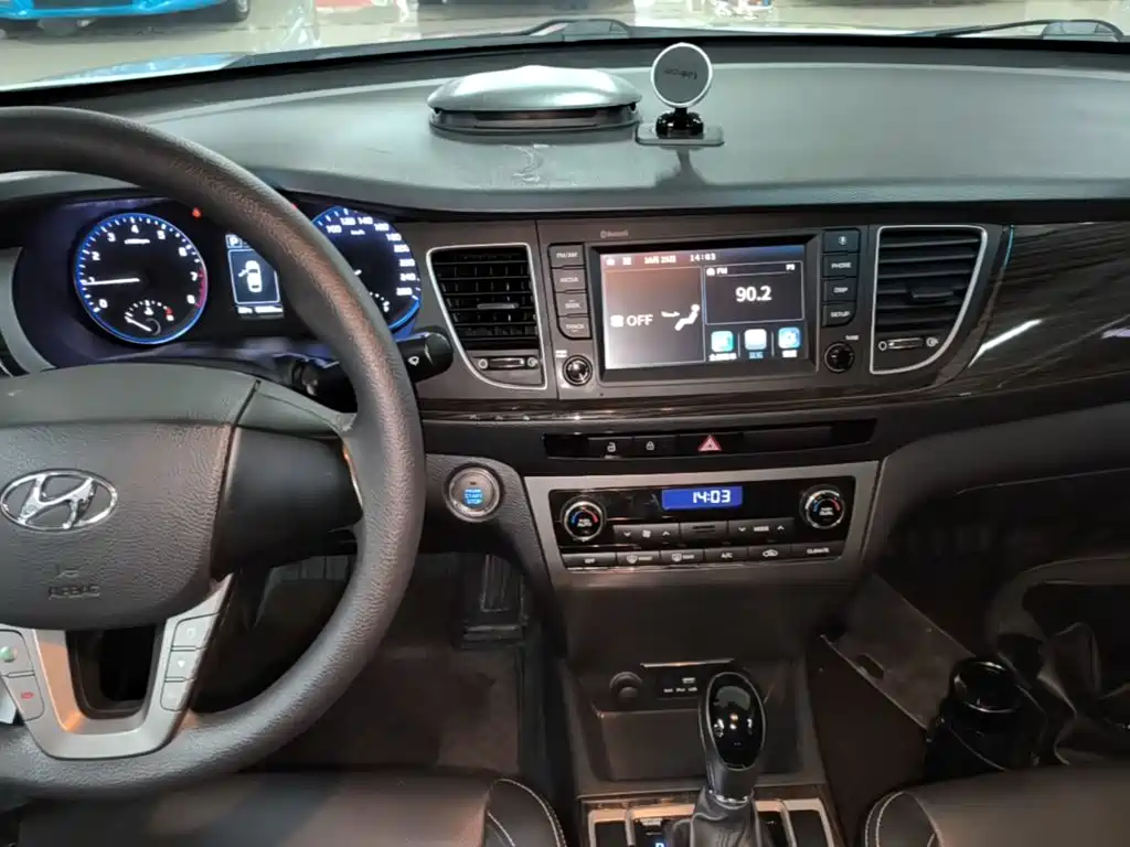 Hyundai Mistra — миниатюра 10