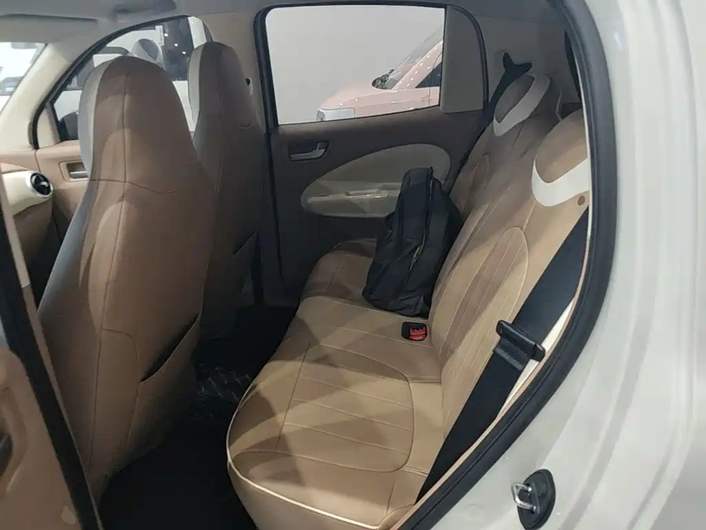 Wuling MINIEV — миниатюра 17