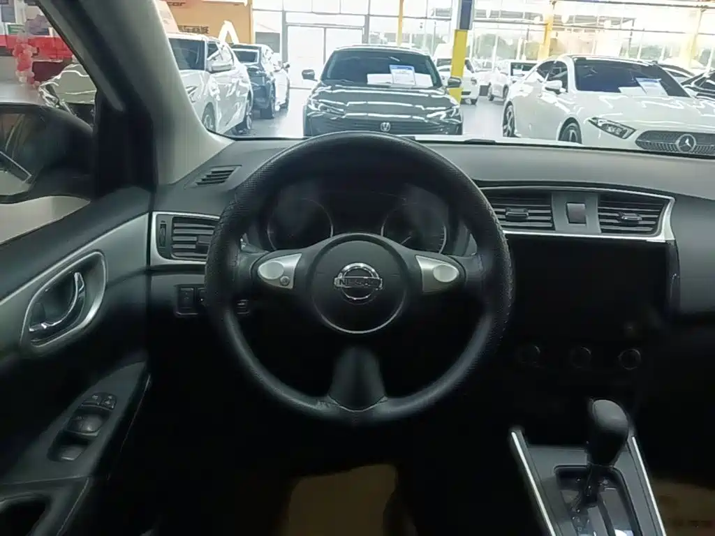 Nissan Sylphy — миниатюра 11