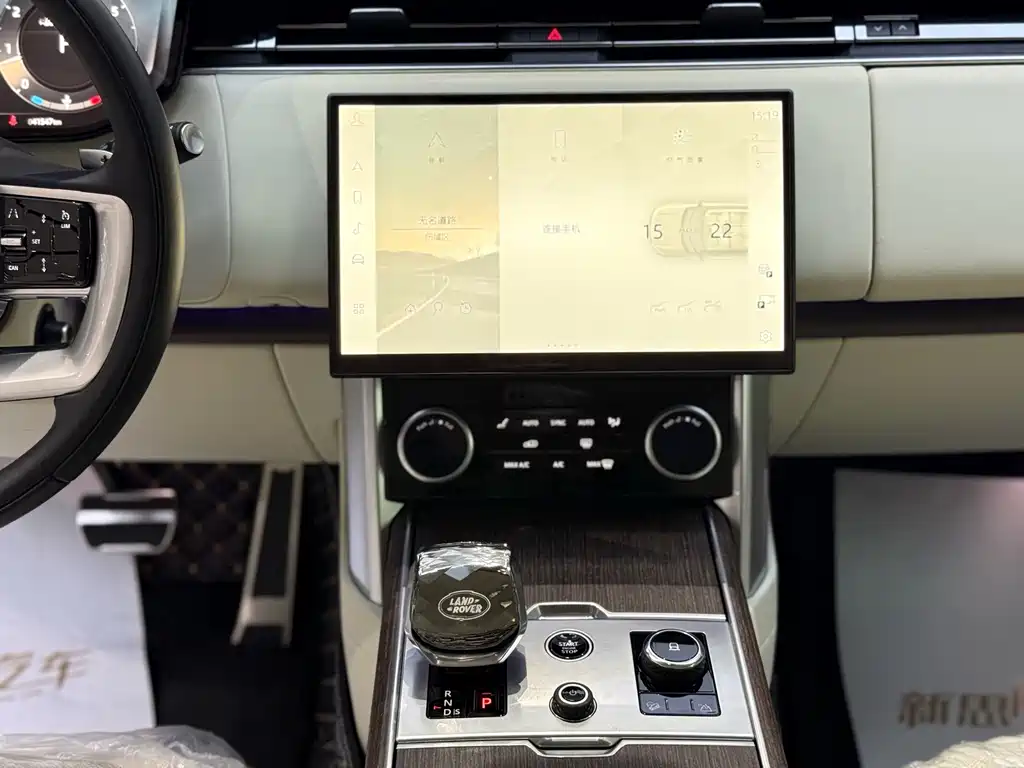 Land Rover Range Rover — миниатюра 12