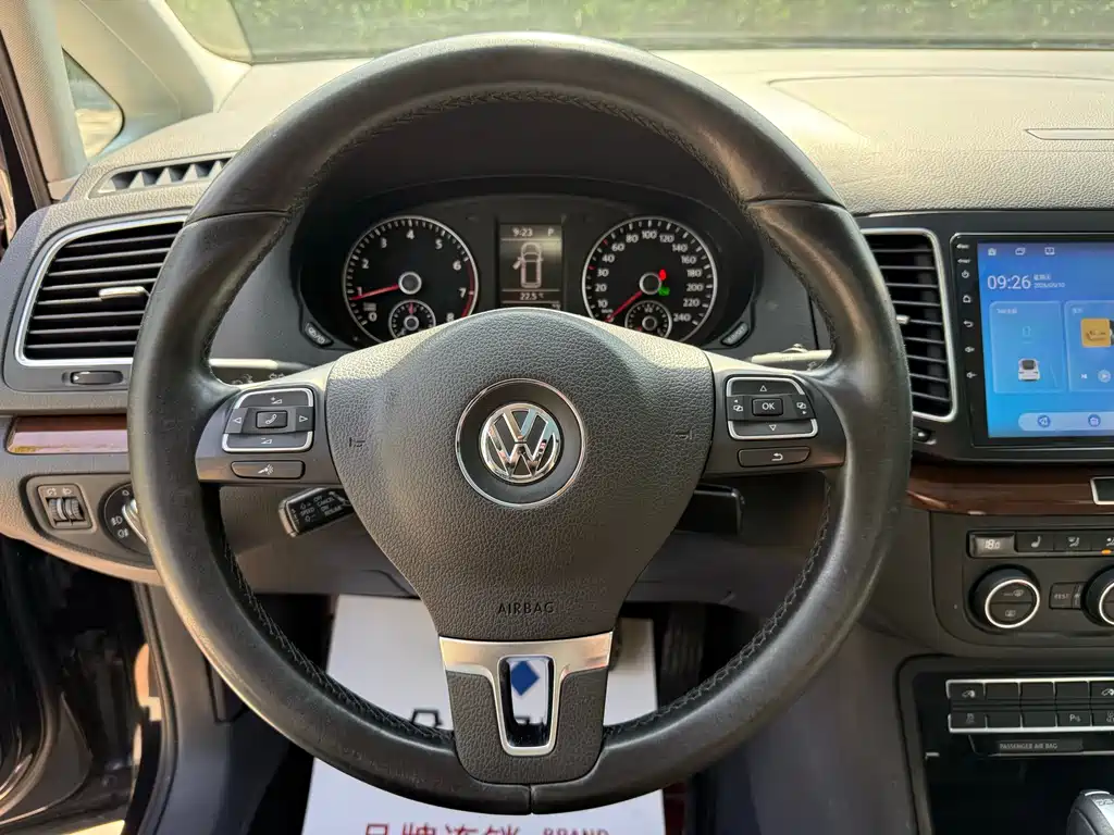 Volkswagen Xia 2015 1.8TSI Comfort