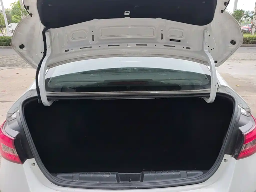 Chery Arrizo 5 — миниатюра 19