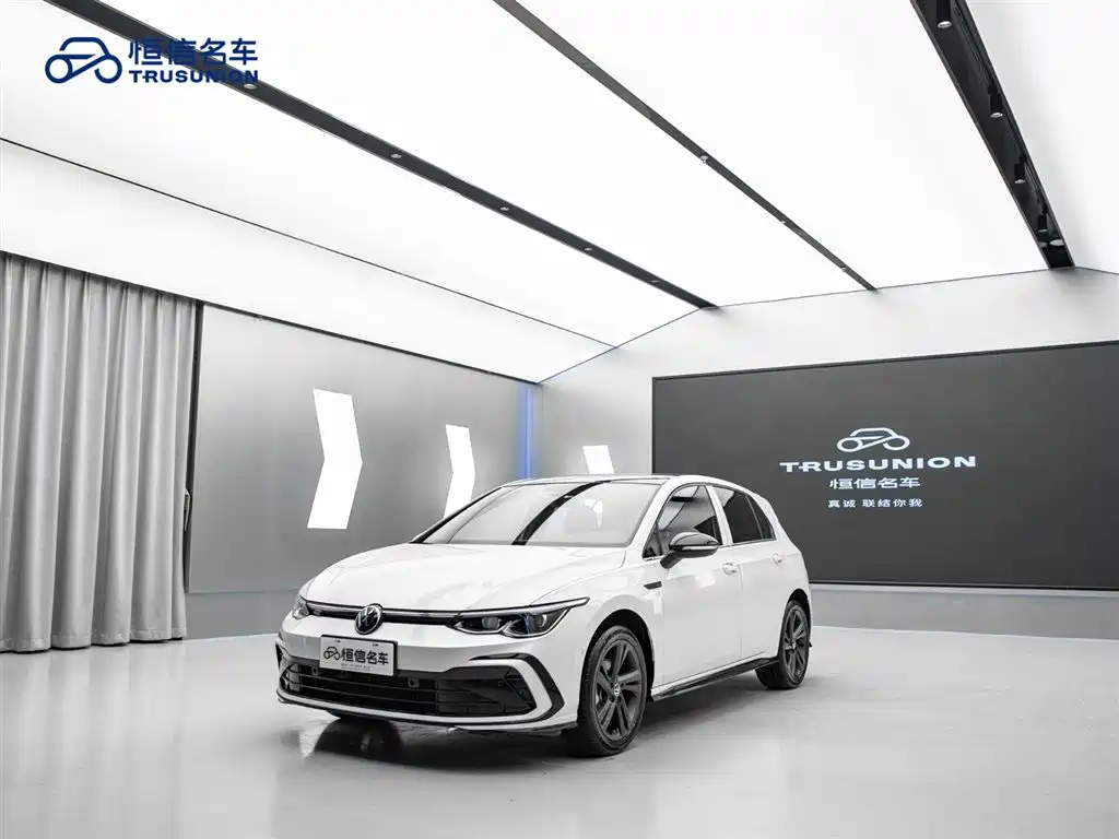 Volkswagen Golf 2023