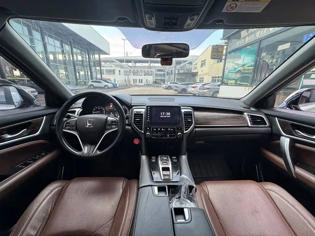 Honda UR-V — миниатюра 5