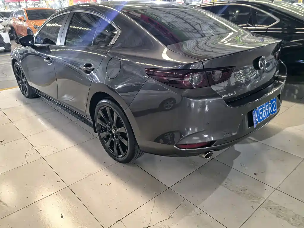 Mazda 3 Axela — миниатюра 7