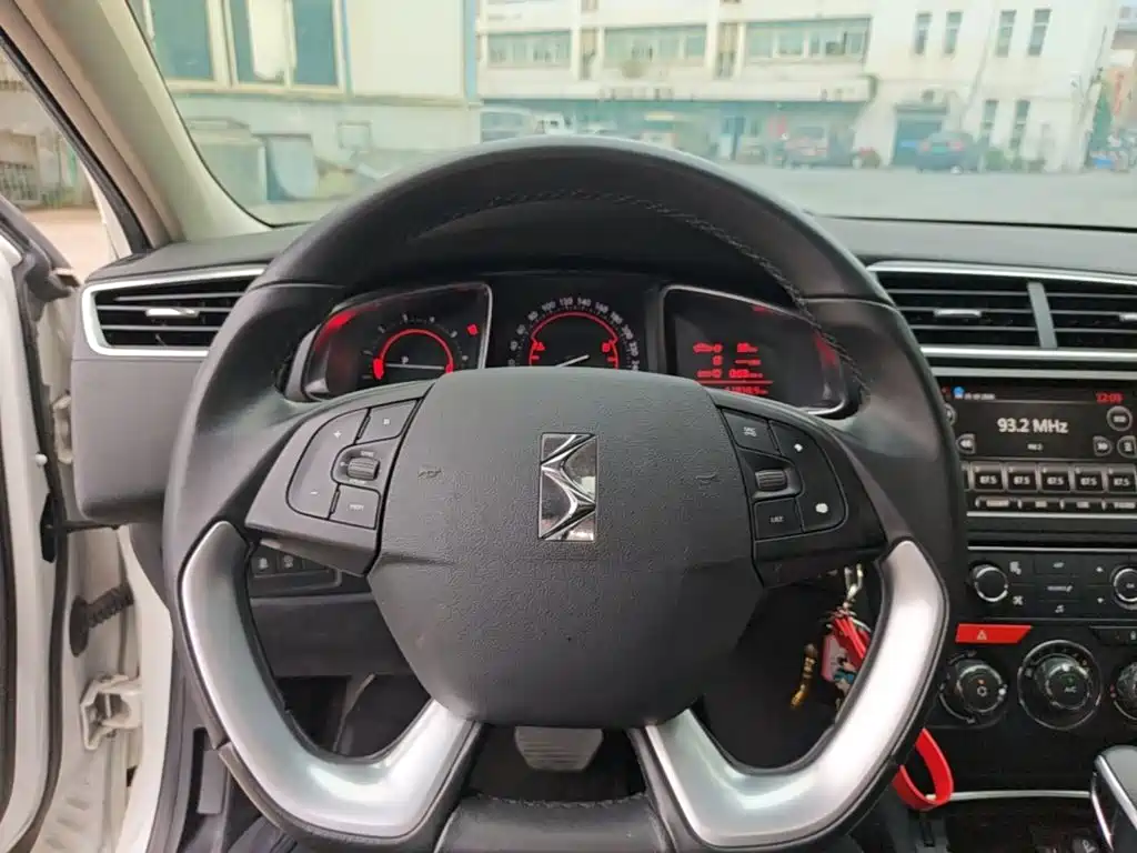 DS 4S 1.2T Automatic Smart version THP130, фото 11