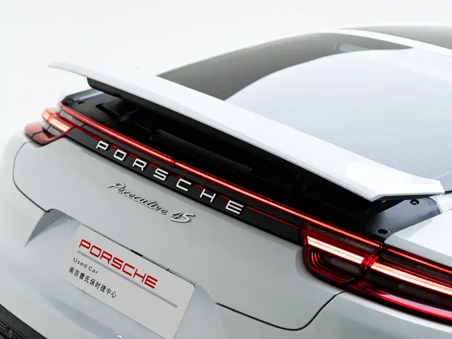 Porsche Panamera — миниатюра 8