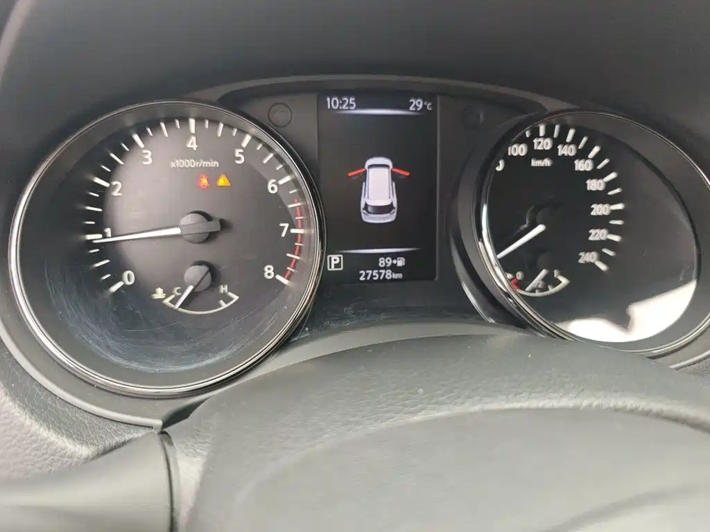 Nissan X-Trail — миниатюра 13