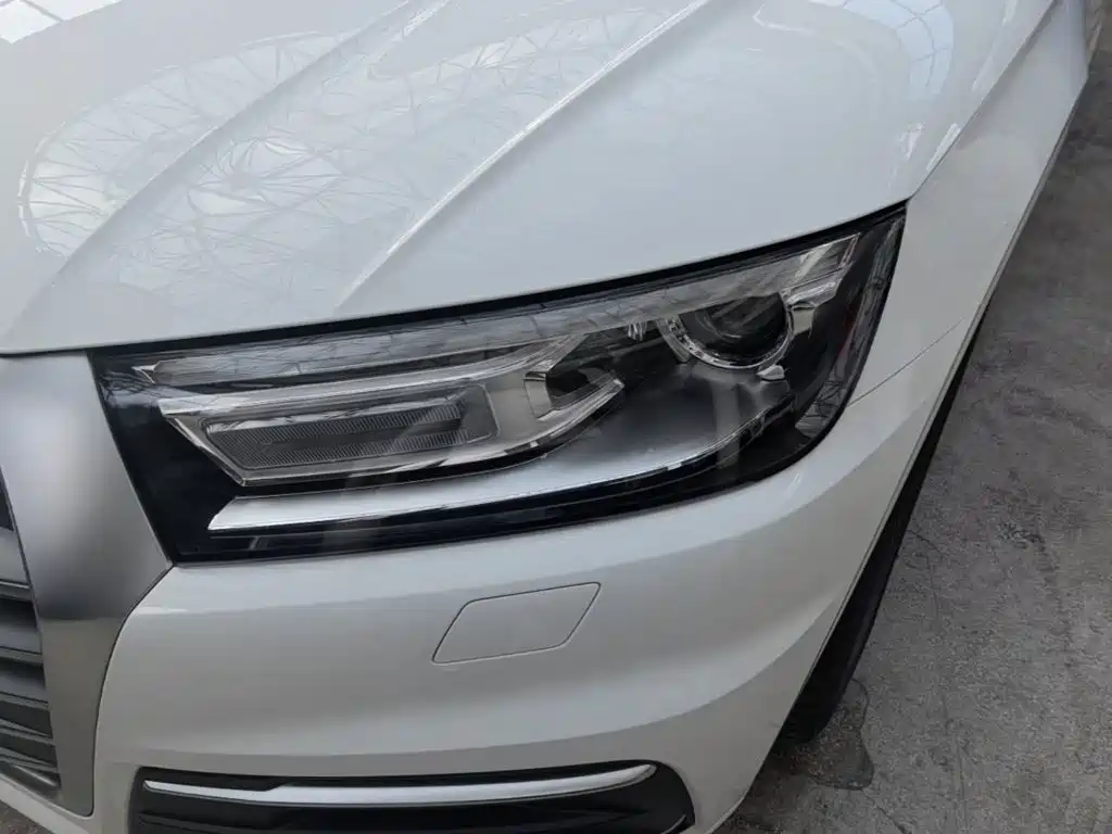 Audi Q5L — миниатюра 24