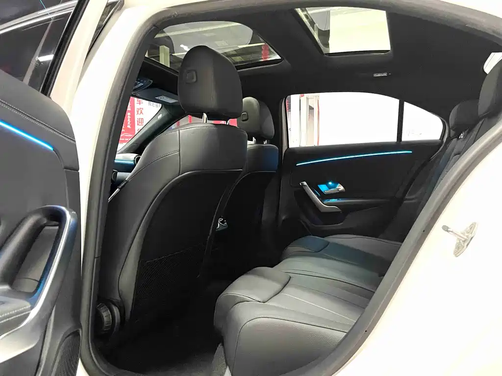 MERCEDES-BENZ A CLASS