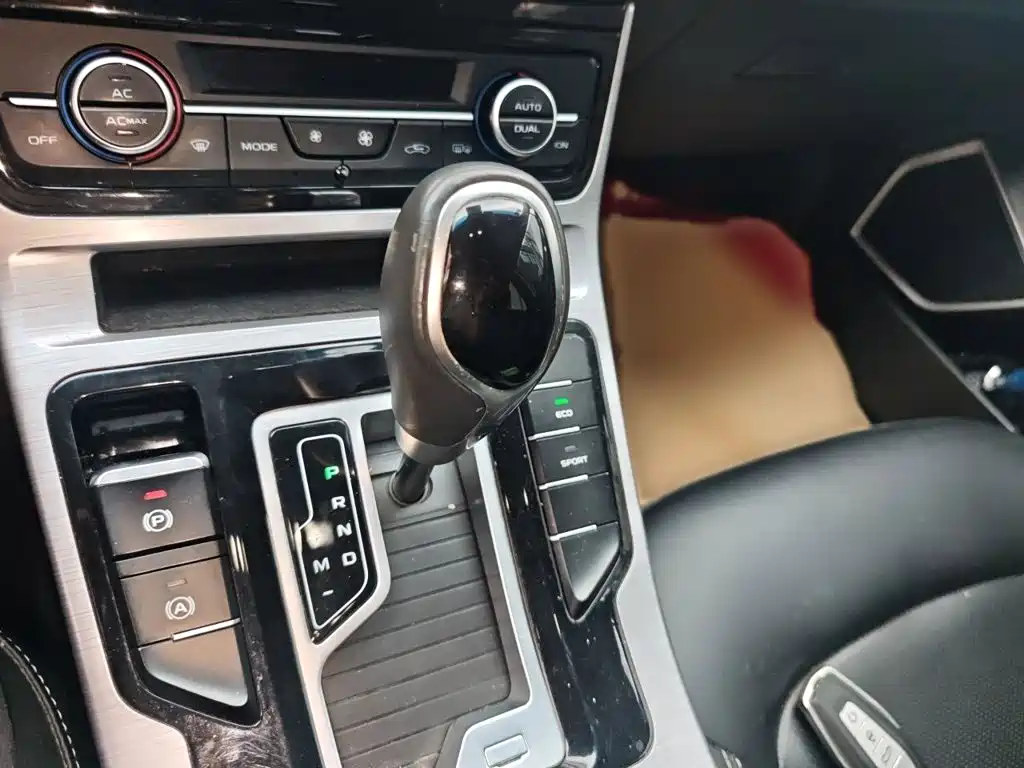 Geely Emgrand GS — миниатюра 7