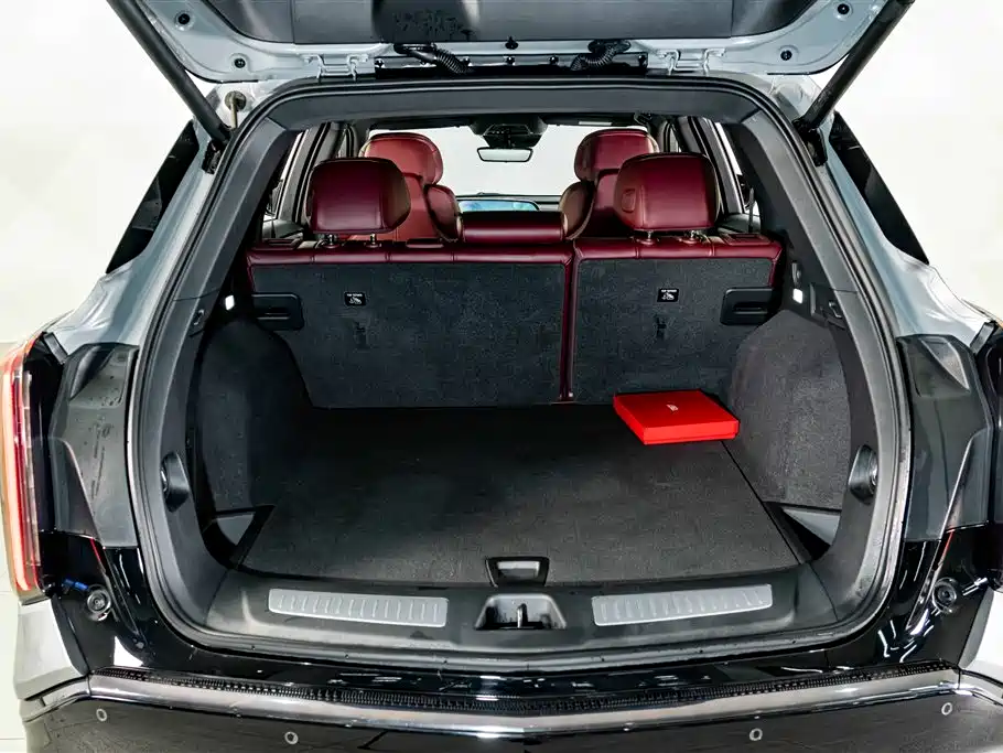 Cadillac XT5 — миниатюра 24