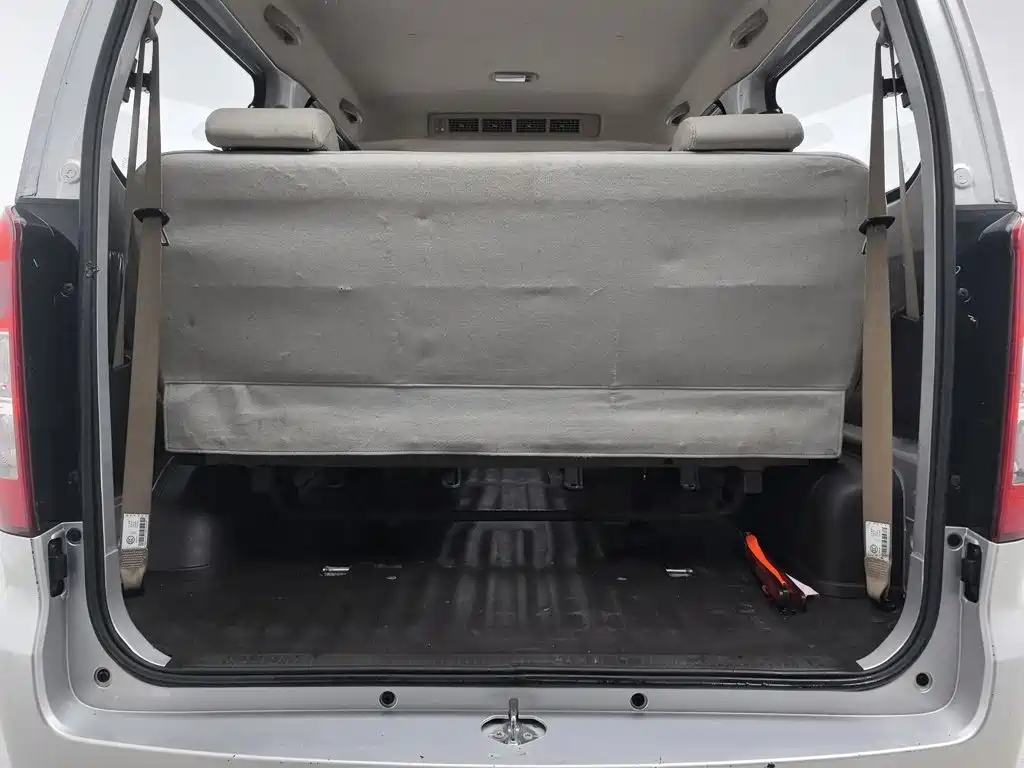 Wuling Hongguang V — миниатюра 16