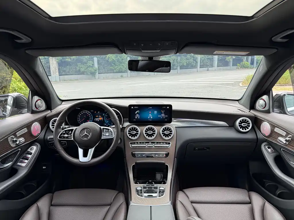 Mercedes-Benz GLC — миниатюра 6