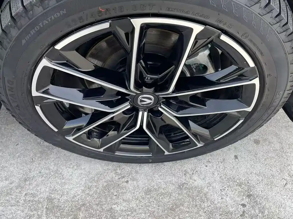 CHANGAN UNI V SMART IDD