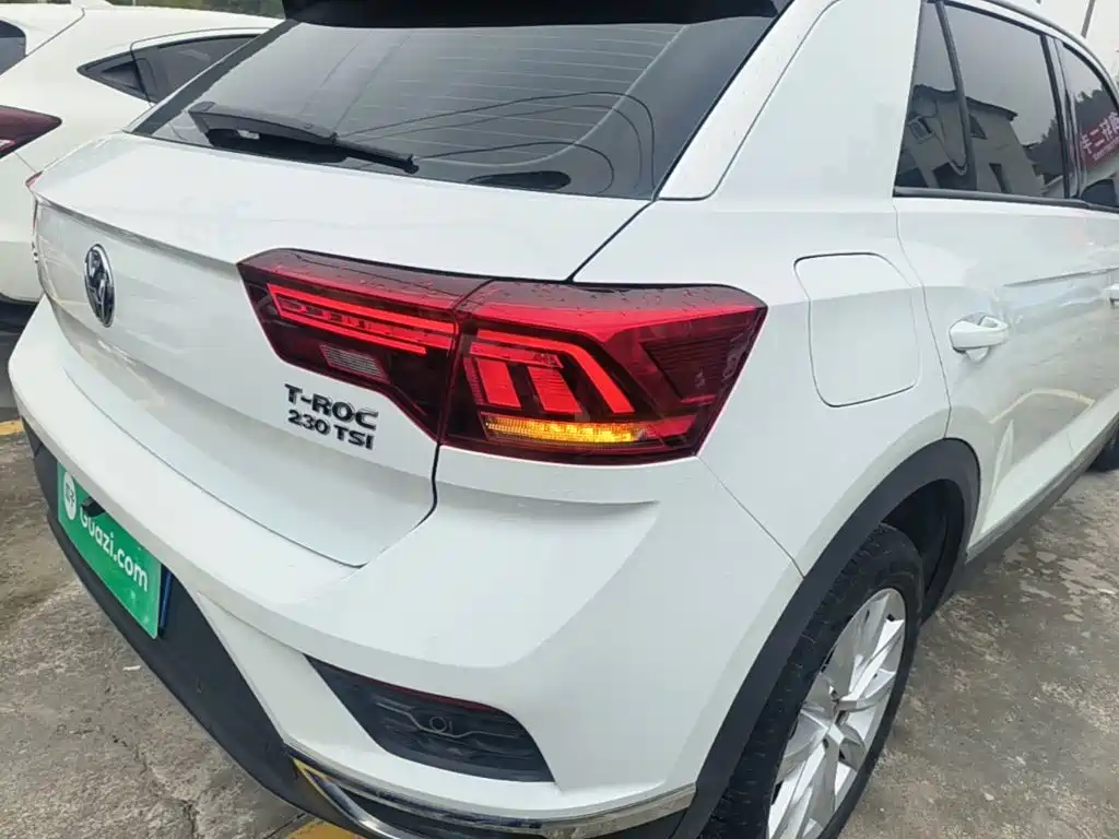 Volkswagen T-Roc — миниатюра 8