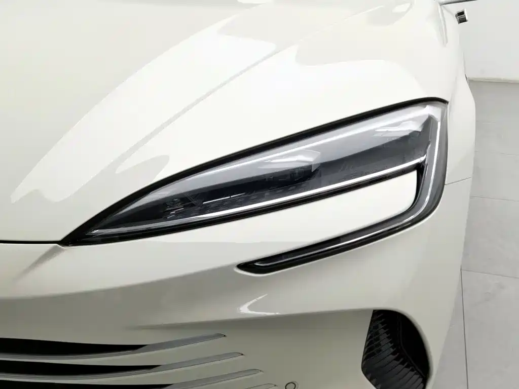 BYD Seal 07 DM-i — миниатюра 7