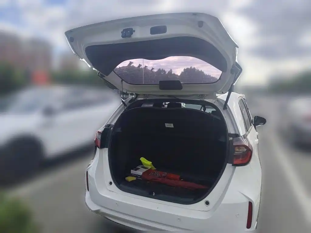Honda Fit — миниатюра 15