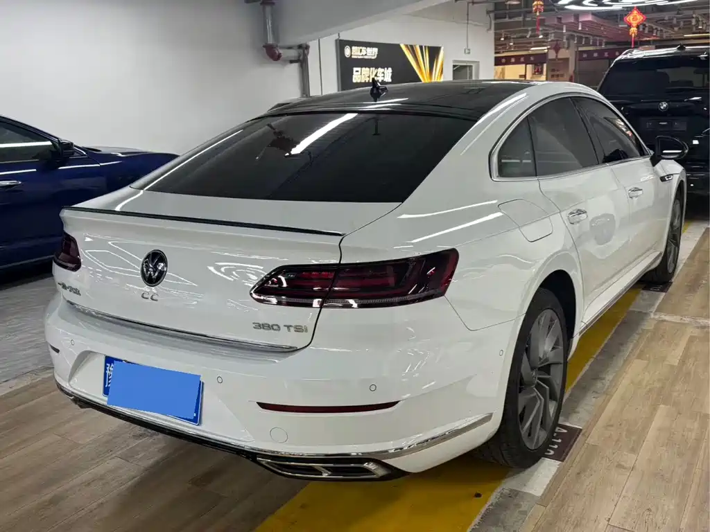Volkswagen CC — миниатюра 14