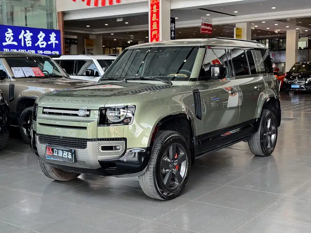 Land Rover Defender — миниатюра 4