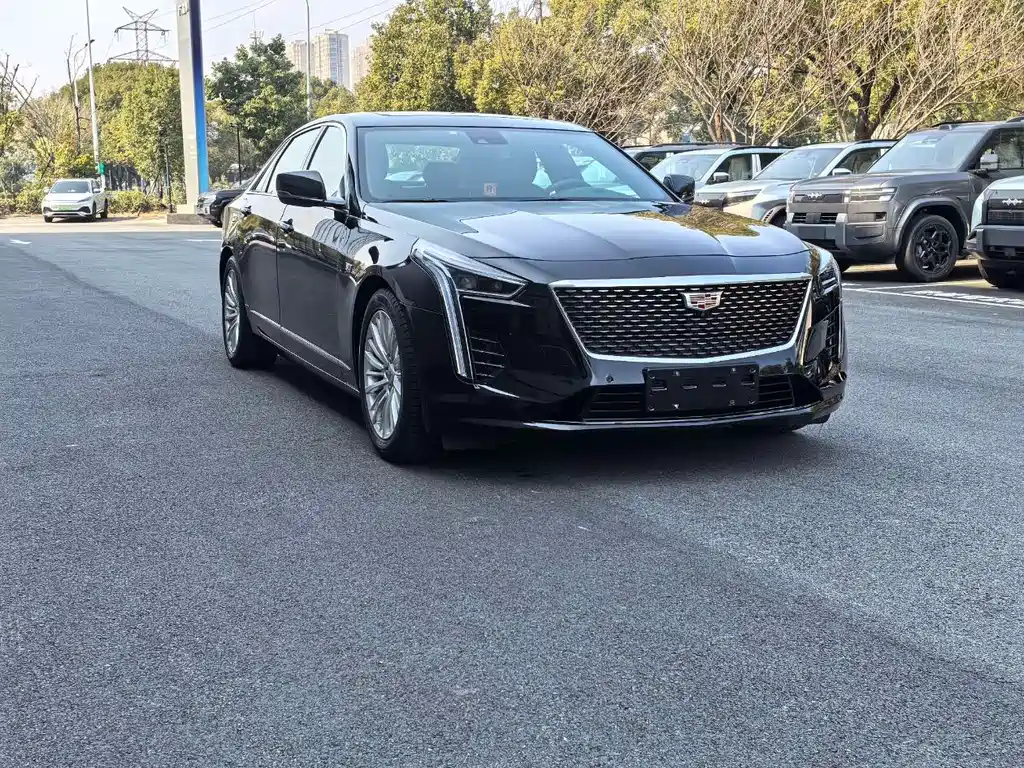 CADILLAC CT6