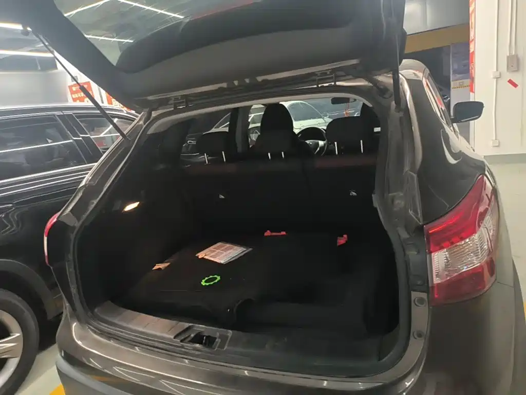 Nissan Qashqai — миниатюра 19