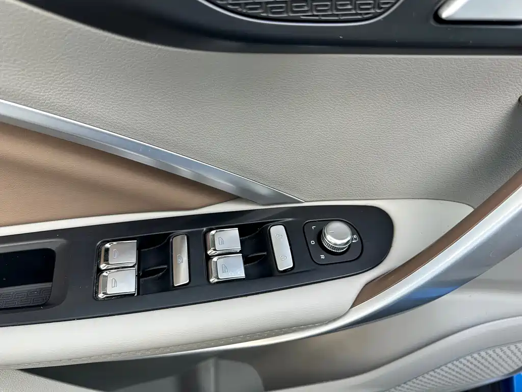 GEELY AUTOMOBILE JIAJIE