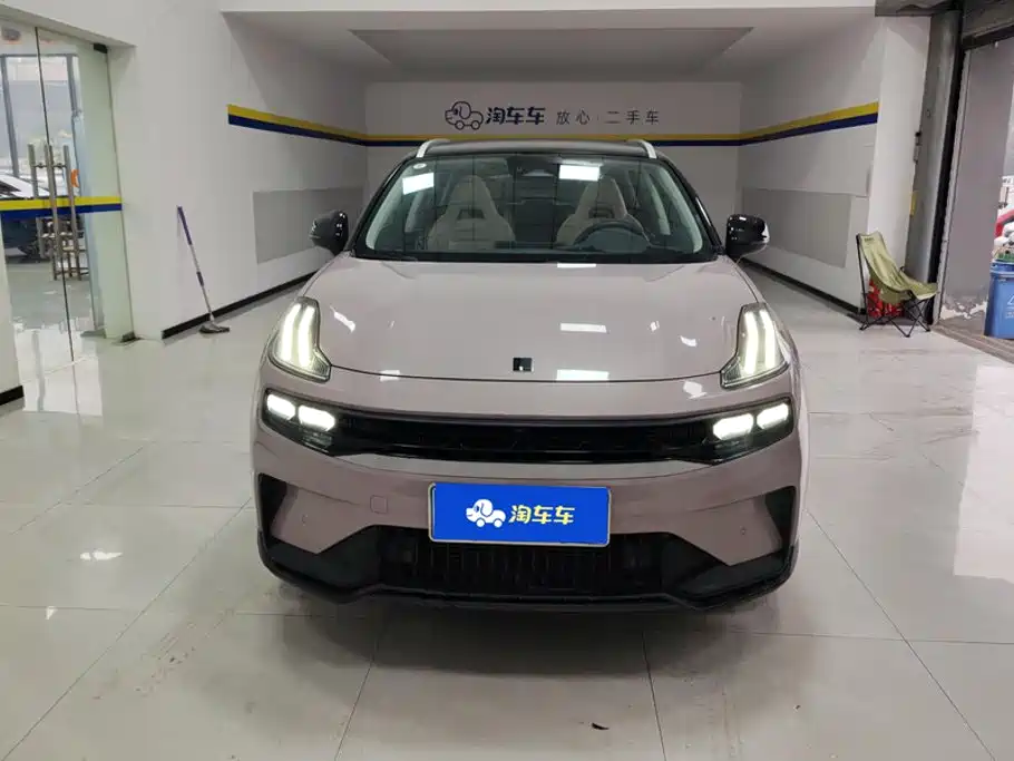 Lynk & Co 06 — миниатюра 2