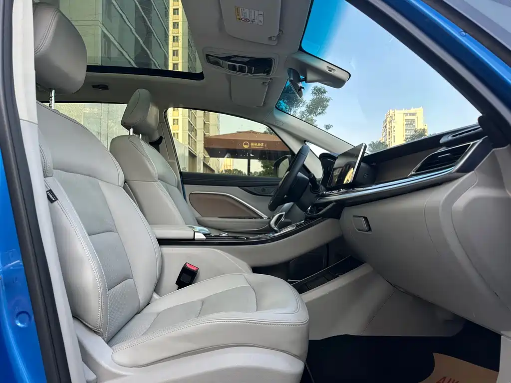 GEELY AUTOMOBILE JIAJIE