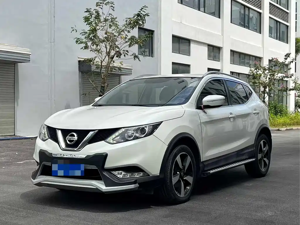 Купить Nissan Qashqai