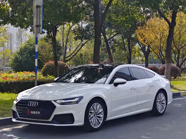 AUDI A7 2021