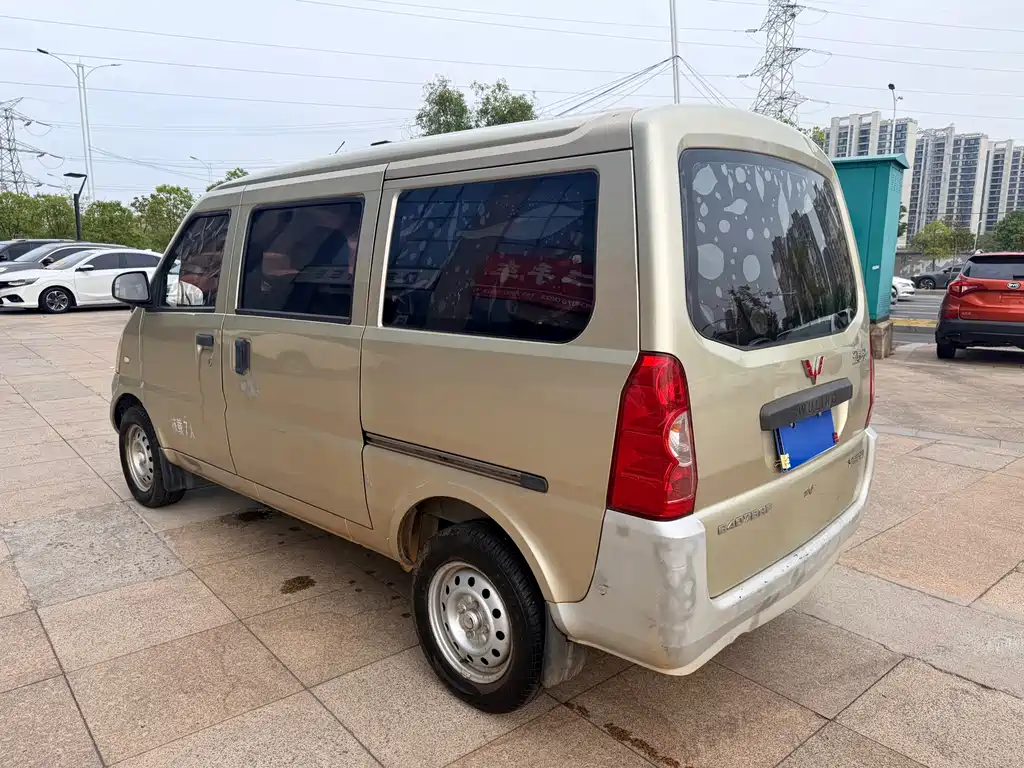 Wuling Rongguang — миниатюра 6