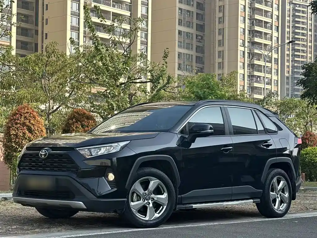 Toyota RAV4 2022